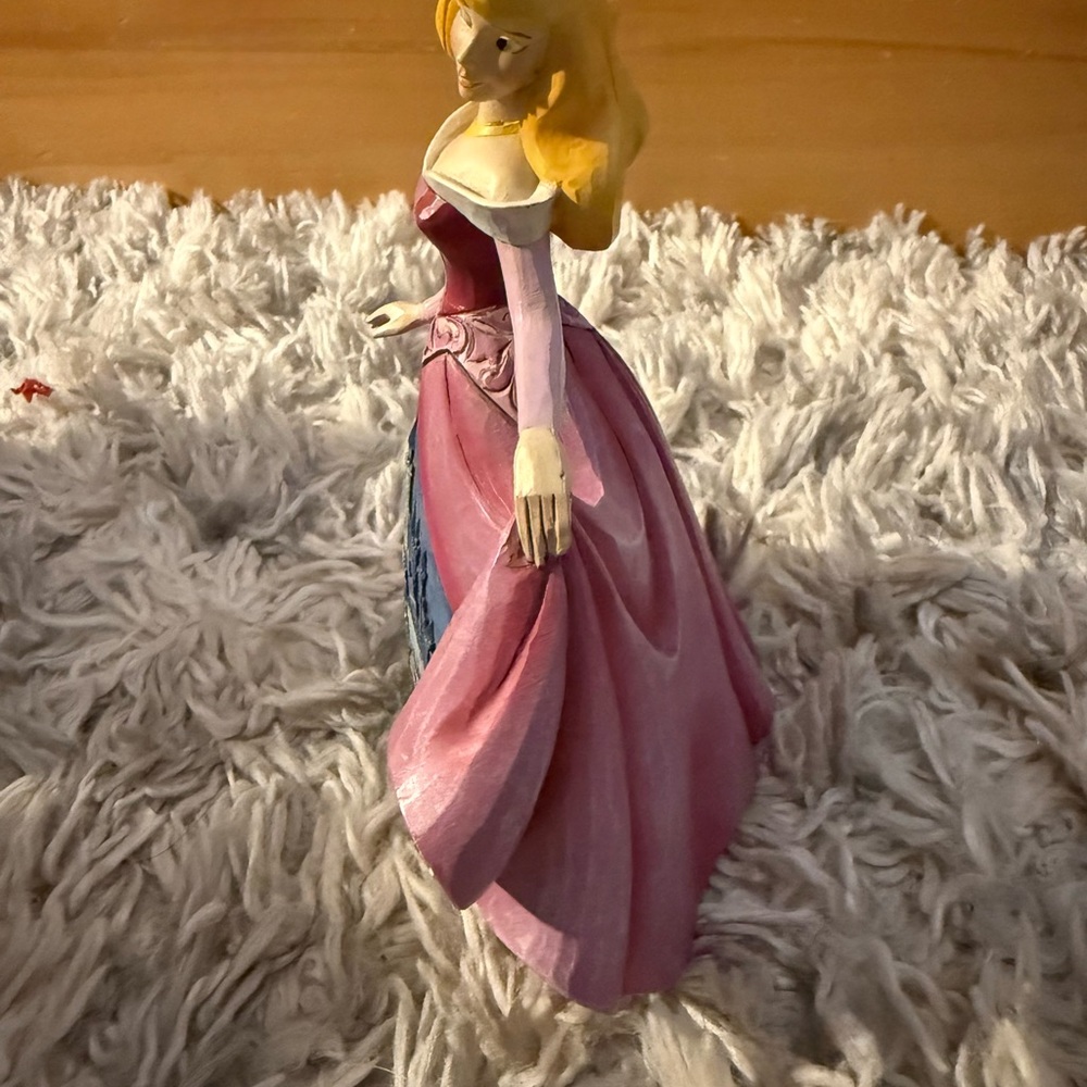 Disney Showcase Collection Figurine Base - Picture 5 of 8